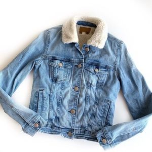 American Eagle Sherpa Lined Jean Jacket